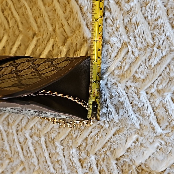 Gucci GG Sherry Line Clutch - Picture 15 of 16